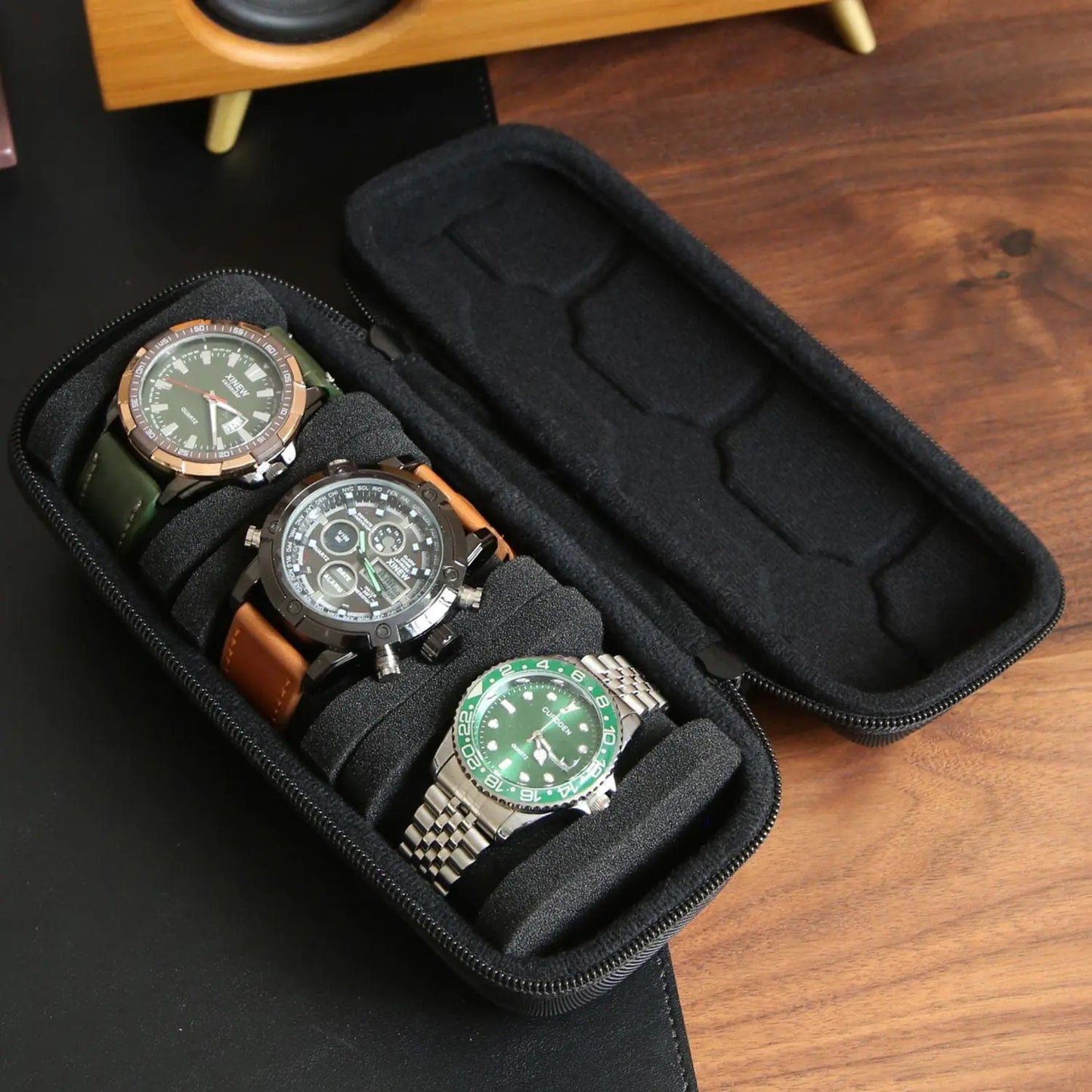 Timekeeper™ - Travel Watch Case by Anti Spier