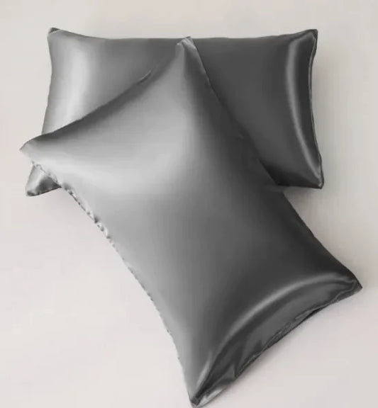 Silk-like Solid Color Pillowcase by Anti Spier