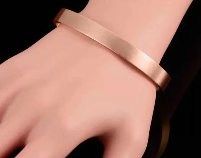 Glossy inlaid magnet health bracelet simple magnetic therapy by Anti Spier