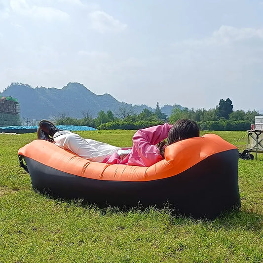 Inflatable Sofa Bed by Anti Spier