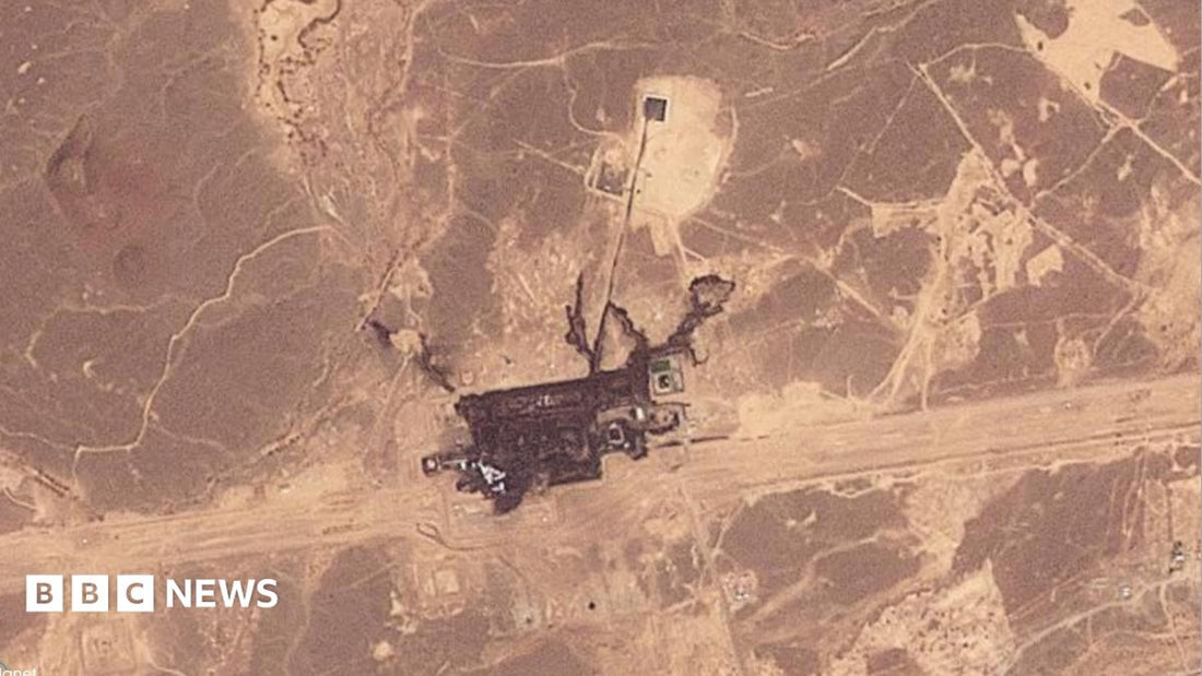 Aerial view of the Saudi oil pipeline corridor near the Iraq border showing the route of crude transport.