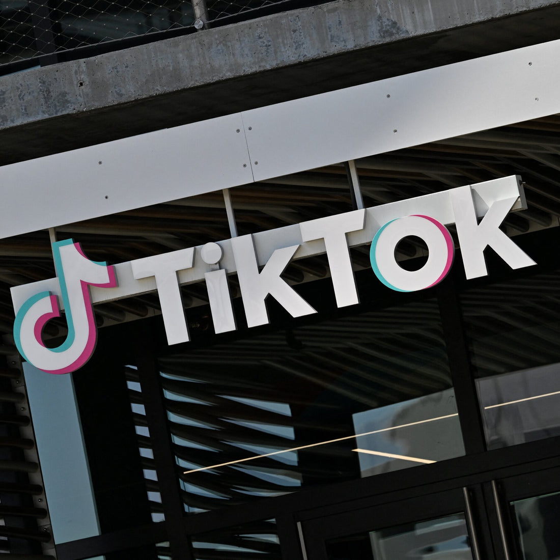 TikTok logo