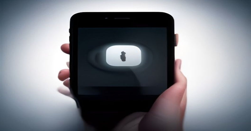 Close-up of Apple Watch screen displaying the microphone activation icon during a voice command.