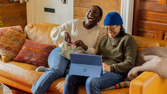 Windows 11 taskbar