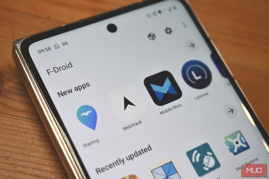 Screenshot of F-Droid 2.0 interface showing modern card layout and search bar