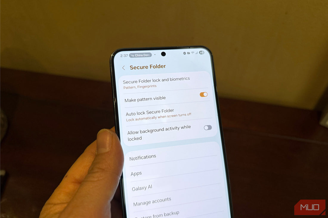Screenshot of Samsung Settings menu showing the Secure Folder activation toggle