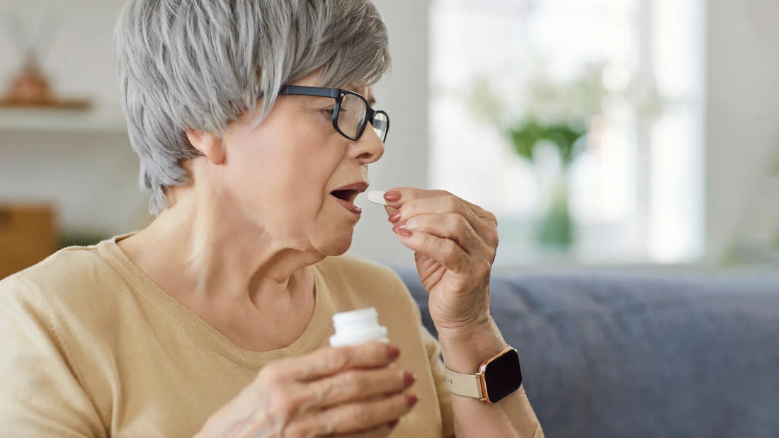 Molecular diagram of glucosamine beside a brain illustration highlighting amyloid plaques