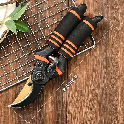 Branch Scissors for trimming and cutting plants with an ergonomic handle and sharp blades by Anti Spier