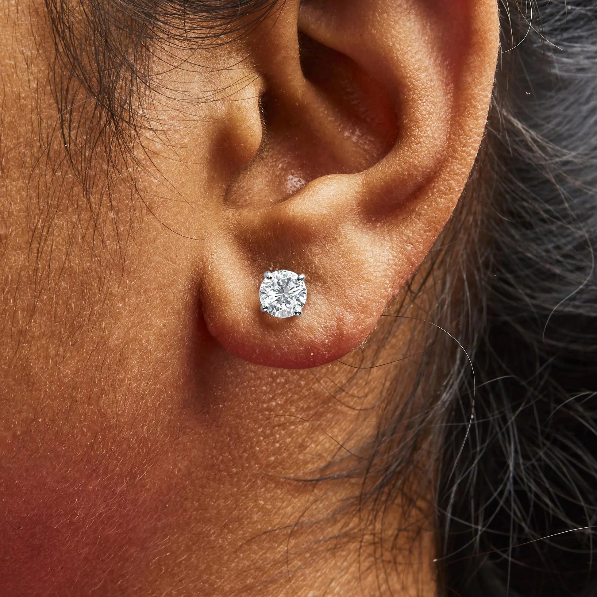 IGI Certified 14K White Gold 1 1/2 Cttw Round Diamond Solitaire Stud Earrings with Screwbacks (G-H Color, I1-I2 Clarity) by Anti Spier