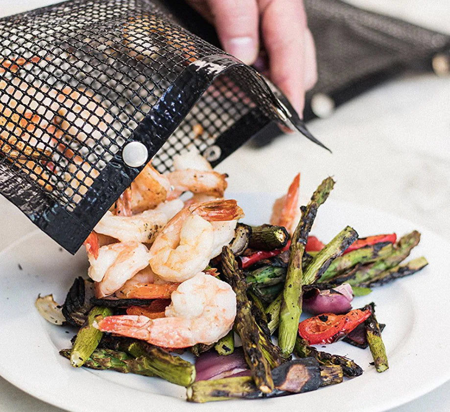 Non-Stick BBQ Mat and Mesh Grilling Bags by Anti Spier