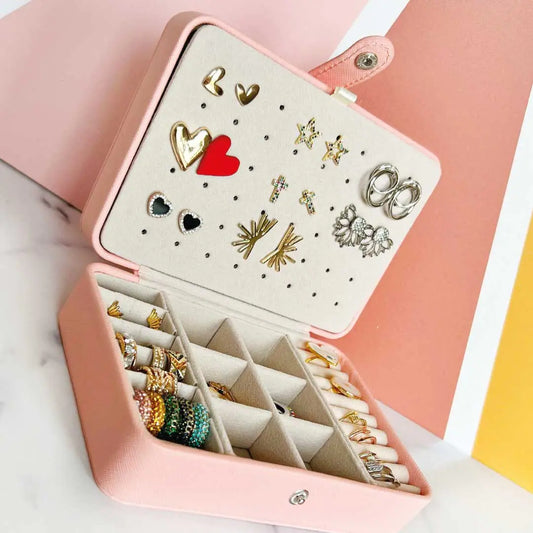 Smart Jewelry Box by Anti Spier