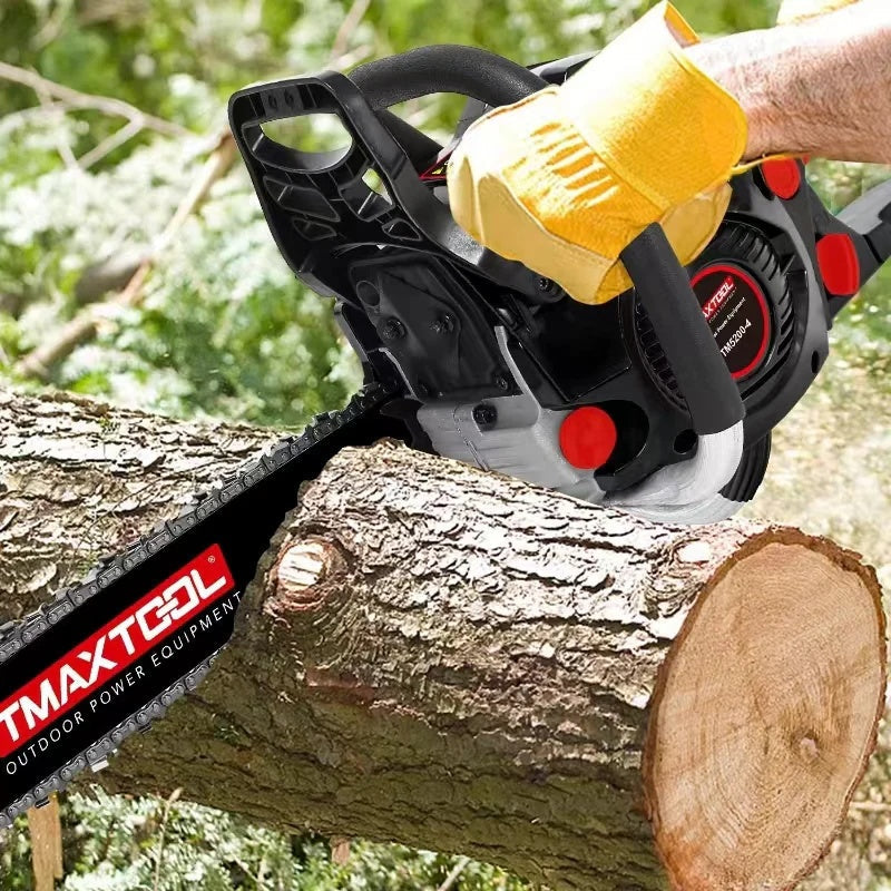 Powerful 20 Inch Gas Chainsaw by Anti Spier