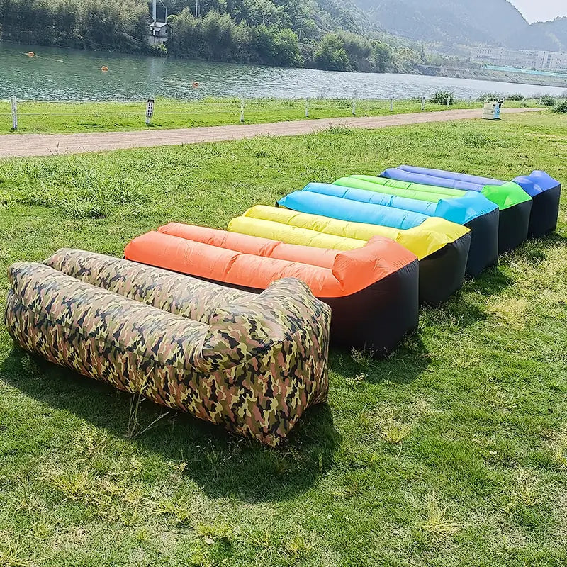 Inflatable Sofa Bed by Anti Spier