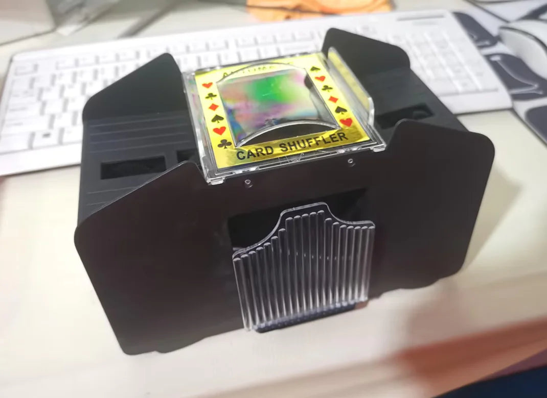 Automatic Shuffling Device for Game Cards by Anti Spier