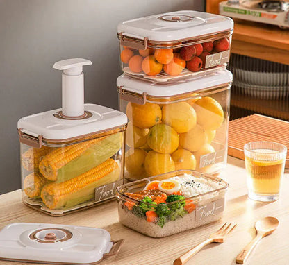 Food Vacuum Storage Box by Anti Spier