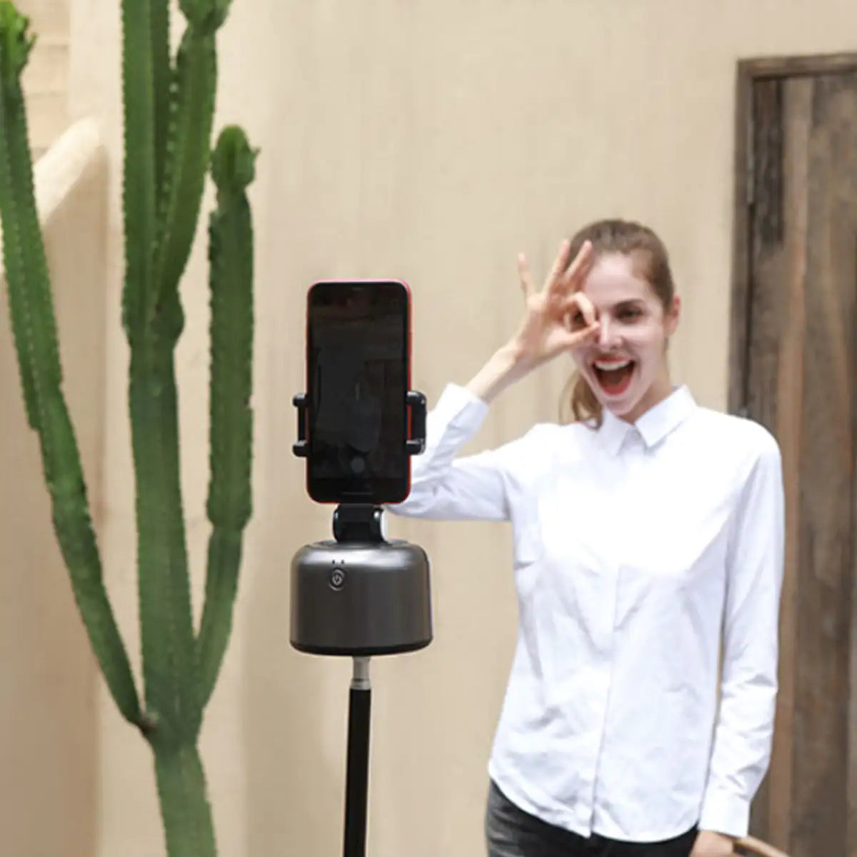 Smart Selfie Remote Auto Stand For Video And Photography by Anti Spier