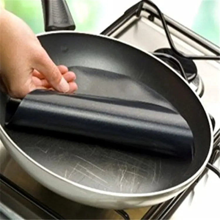 High-Temperature Non-Stick Teflon Frying Pan Mat by Anti Spier