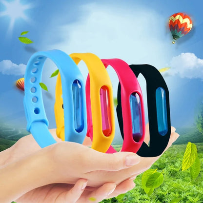 Anti-Bug Wristband by Anti Spier