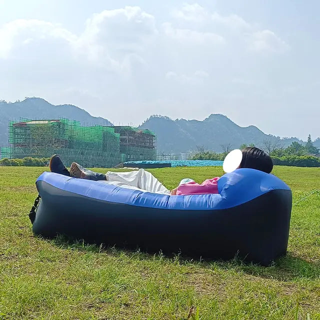 Inflatable Sofa Bed by Anti Spier