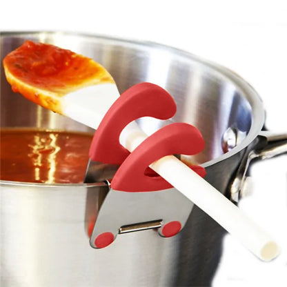 Magic Heat Resistant Holding Clip by Anti Spier
