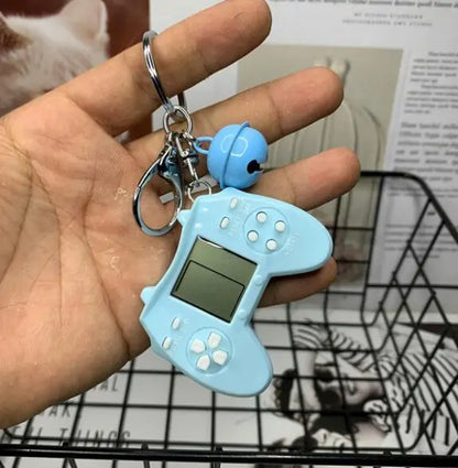 Retro Game Console Keychain Built-in 7 Games by Anti Spier