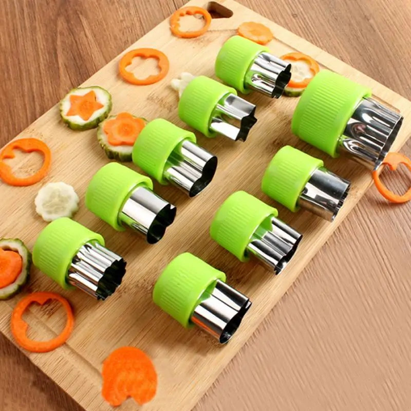 Mold cookie cutter by Anti Spier