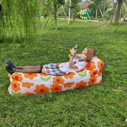 Inflatable Sofa Bed by Anti Spier
