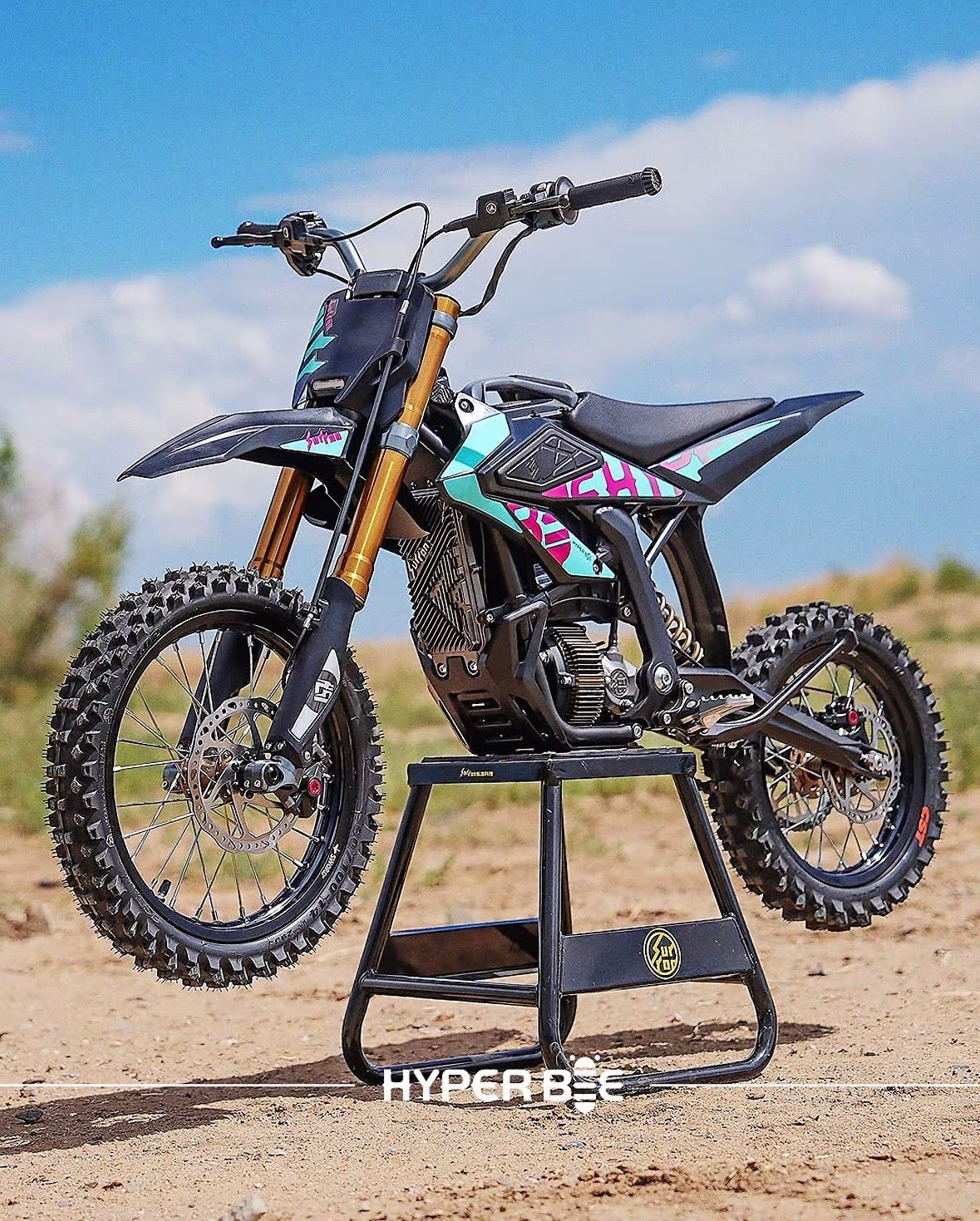Surron 2026 8kw Surron for Hyper Bee: High-performance Electric Dirt Bike Designed for Off-road Adventures.