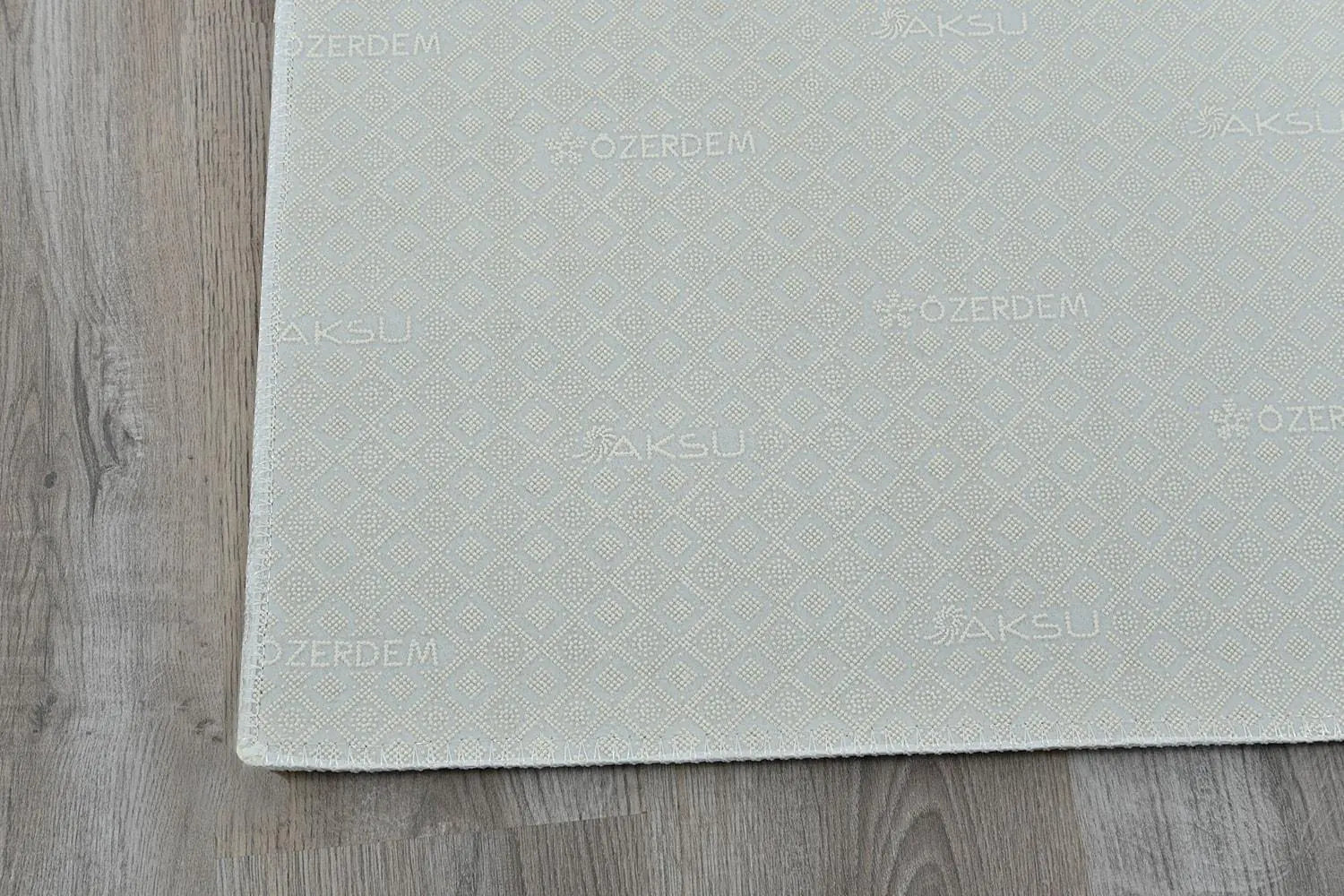 Aksu Non-Slip Floor Carpet 120X180 Pyramid by Anti Spier