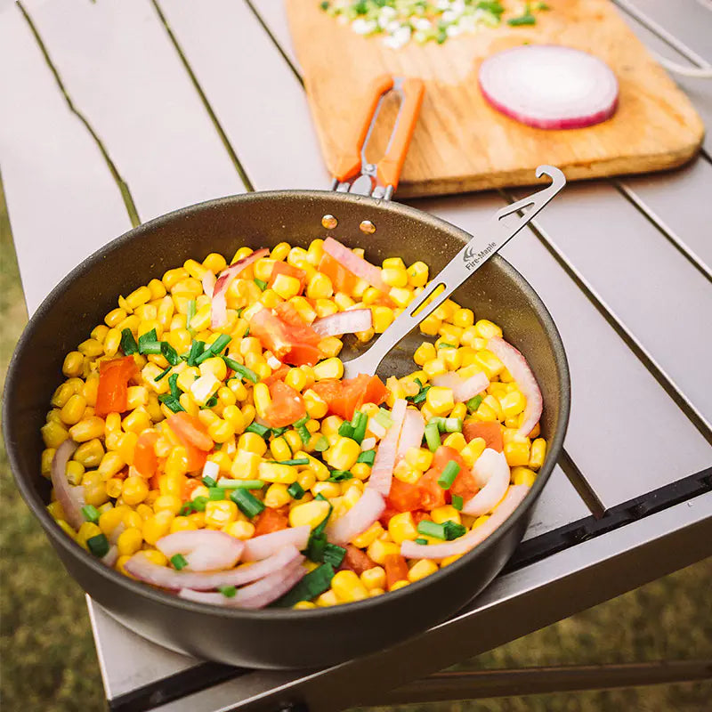 Teflon Coated Non-Stick Frying Pan for Outdoor Cooking by Anti Spier