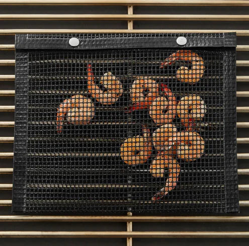 Non-Stick BBQ Mat and Mesh Grilling Bags by Anti Spier