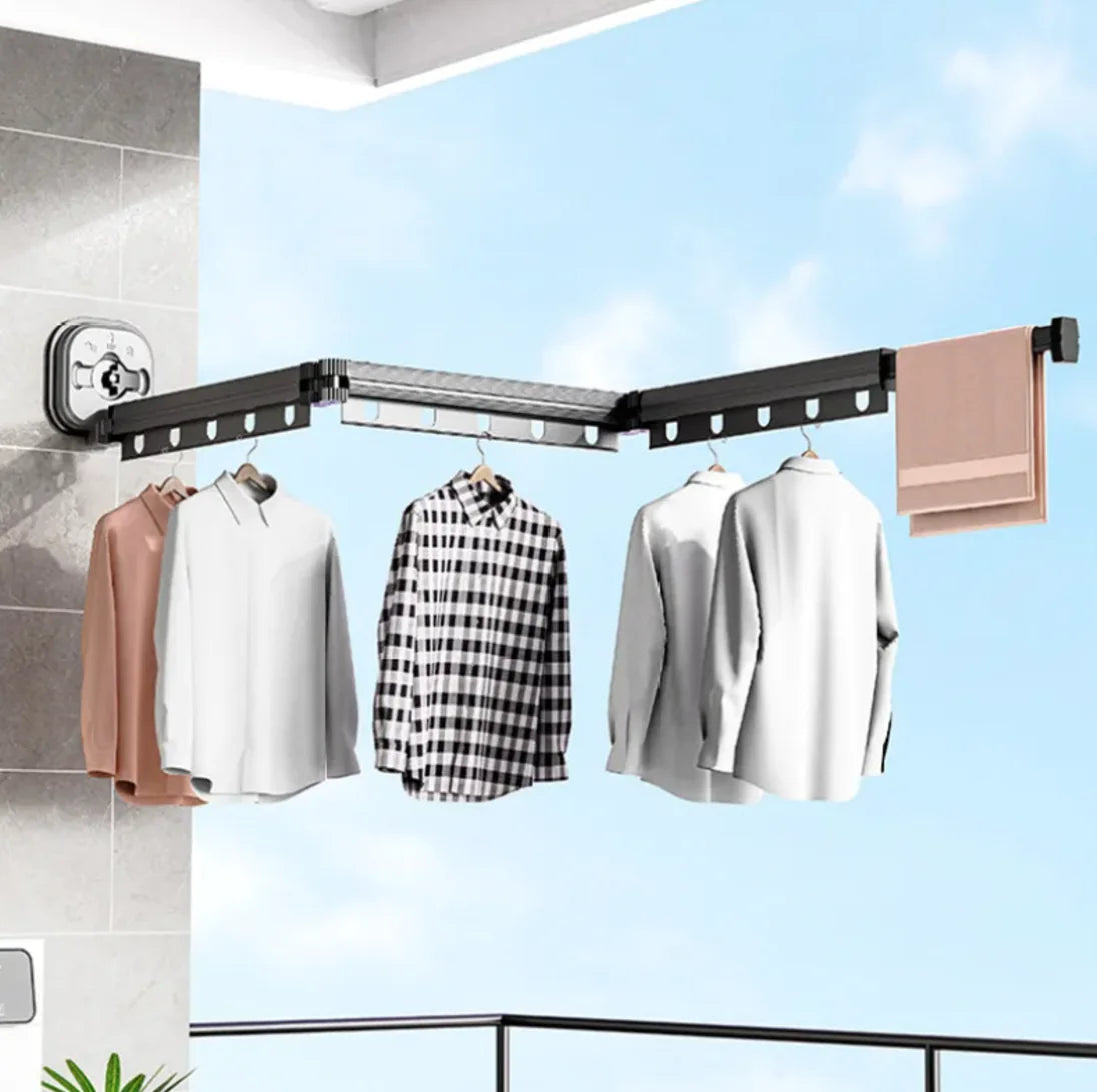 Retractable Aluminum Suction Cup Clothes Hanger by Anti Spier