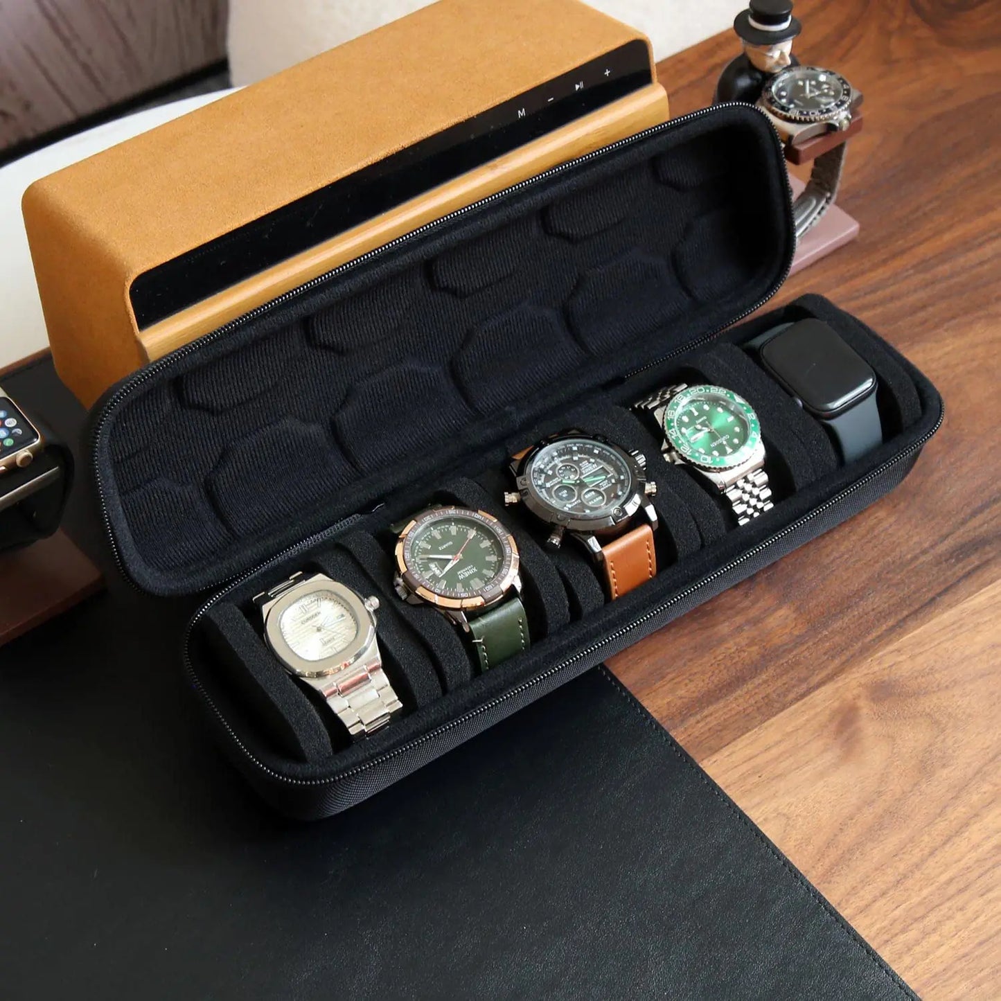 Timekeeper™ - Travel Watch Case by Anti Spier
