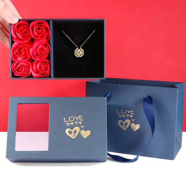 Luxury Four Leaf Clover Necklace by Anti Spier