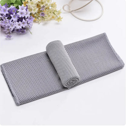 Quick-Dry Cooling Sports Towel by Anti Spier