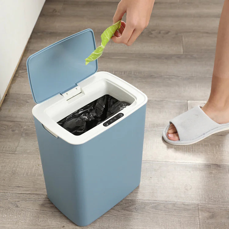 Smart Motion Sensor Trash Can by Anti Spier