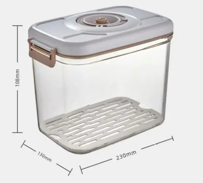 Food Vacuum Storage Box by Anti Spier