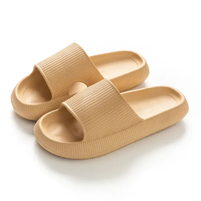 Anti-Slip Indoor Slippers by Anti Spier