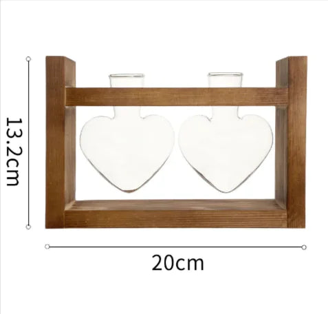 Heart-Shaped Glass Vase with Wooden Stand – stylish and elegant! by Anti Spier