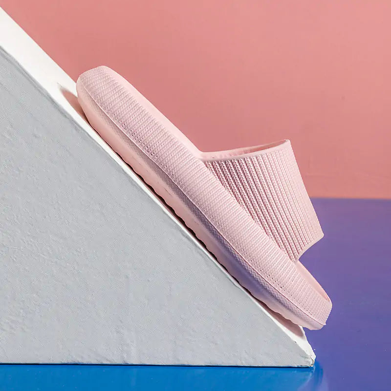 Anti-Slip Indoor Slippers by Anti Spier