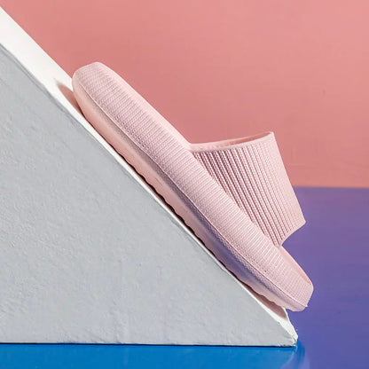 Anti-Slip Indoor Slippers by Anti Spier