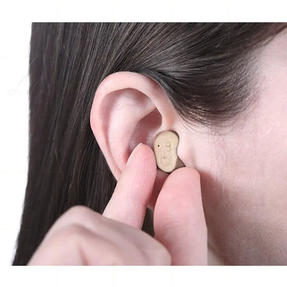 Rechargeable Hearing Aid by Anti Spier