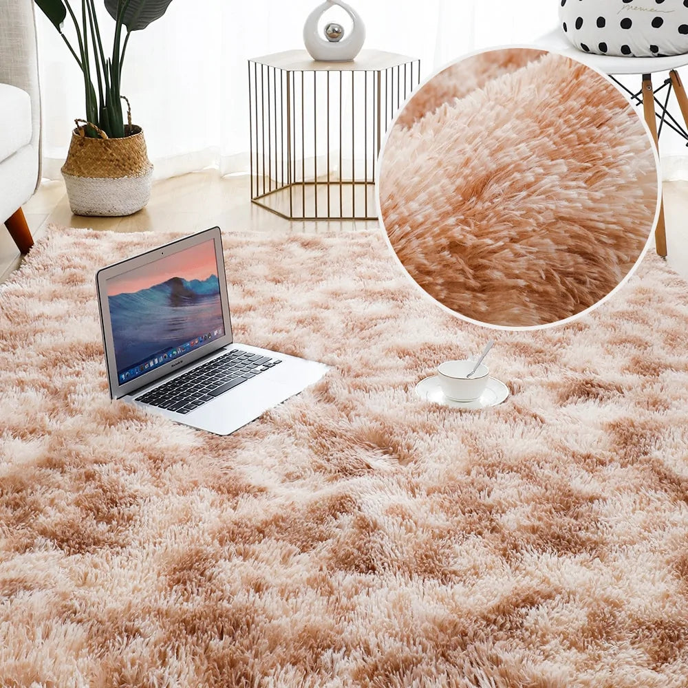 Fluffy Floor Carpets by Anti Spier
