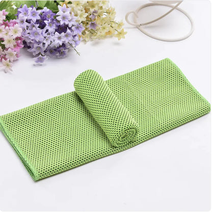 Quick-Dry Cooling Sports Towel by Anti Spier