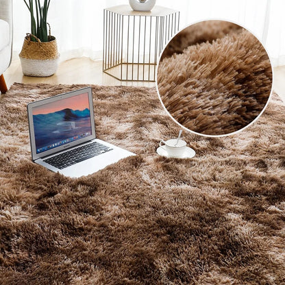 Fluffy Floor Carpets by Anti Spier