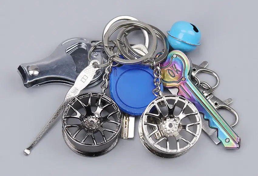 Wheel Rim Hub Tuning Keychain by Anti Spier