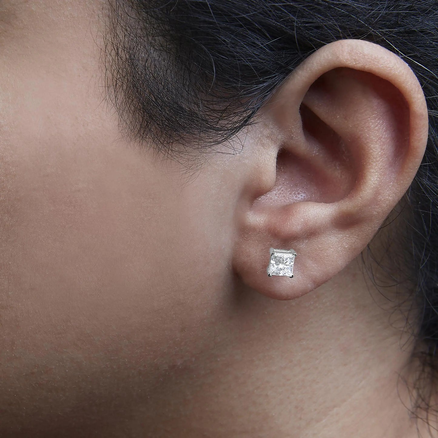 14K White Gold Princess Cut Lab-Grown Diamond Solitaire Stud Earrings (F-G Color, VS2-SI1 Clarity) by Anti Spier