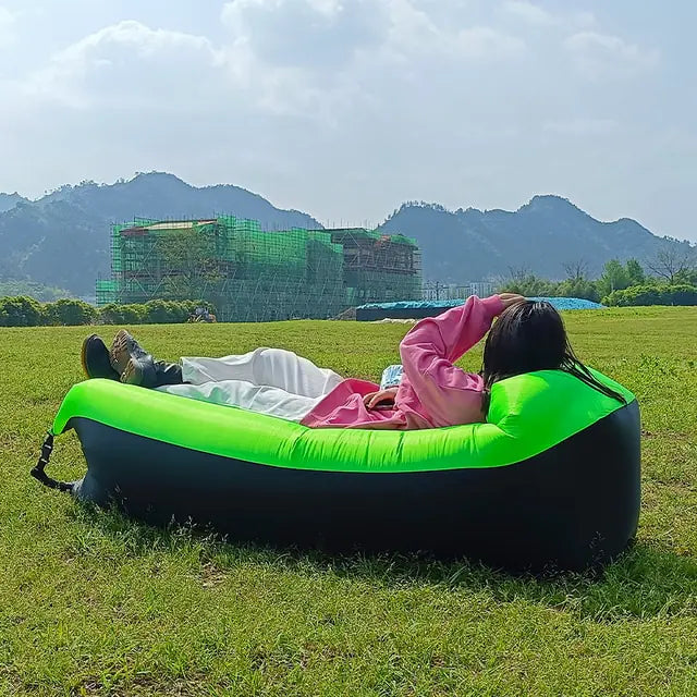 Inflatable Sofa Bed by Anti Spier