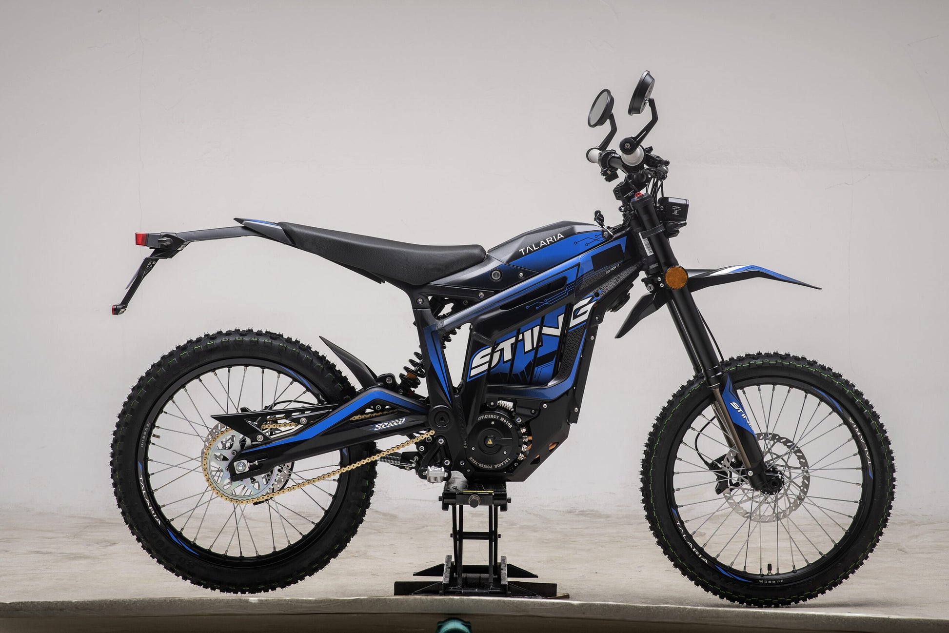 Talaria Off-road Electric Motorcycle 8.0, Motor Power 4000w, Peak Power 8000w, Maximum Speed 85kmh, Battery Data 60v45ah by Anti Spier