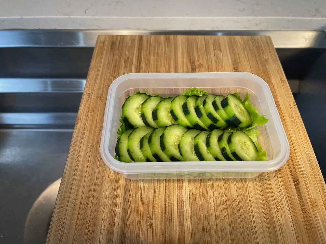 5 Pack Stackable Food Storage Containers Airtight & Leakproof Set Snap Lock Lids by Anti Spier